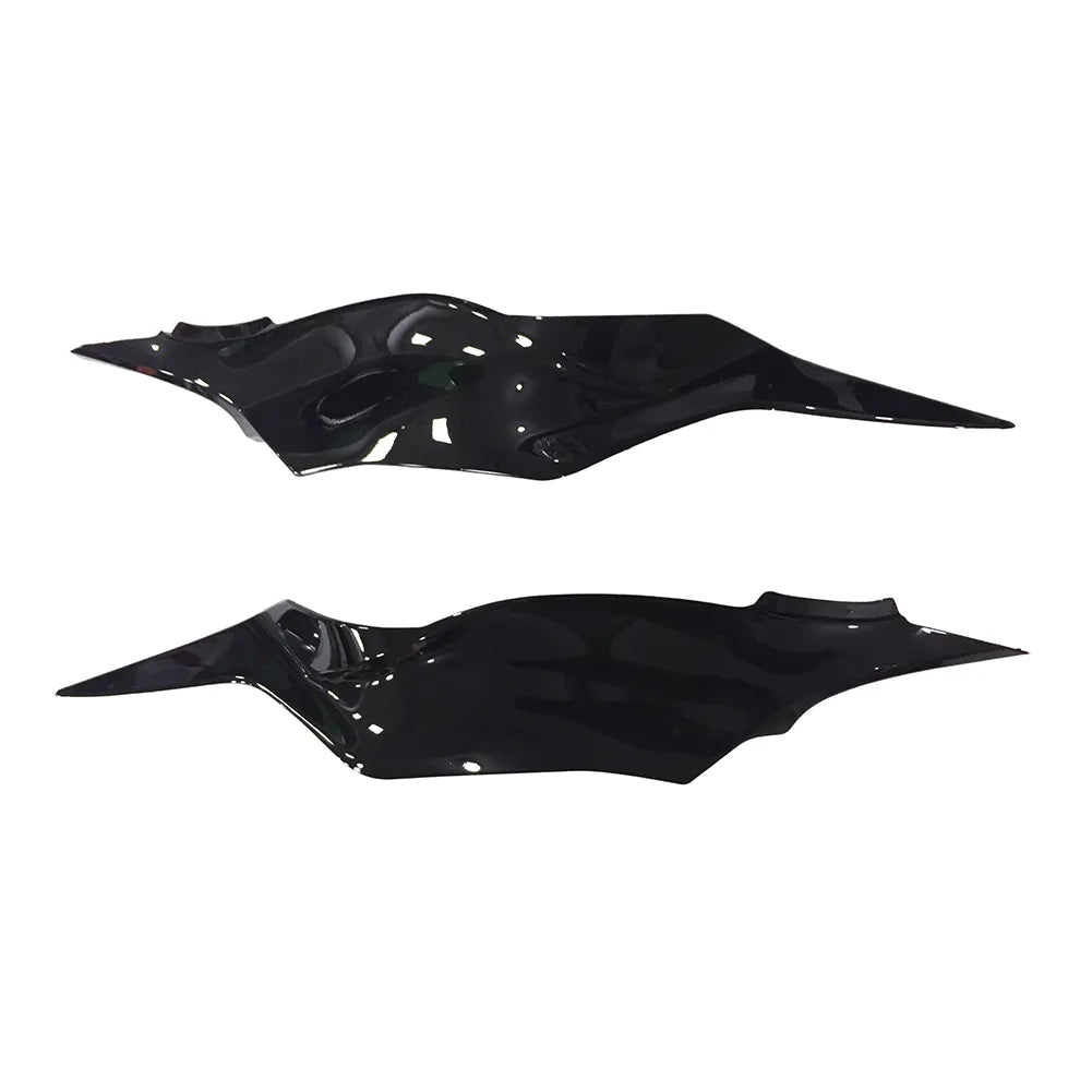 Kawasaki ZX-6R / 636 2013-2018 Green, Black, and Silver tail section fairing detail view 13